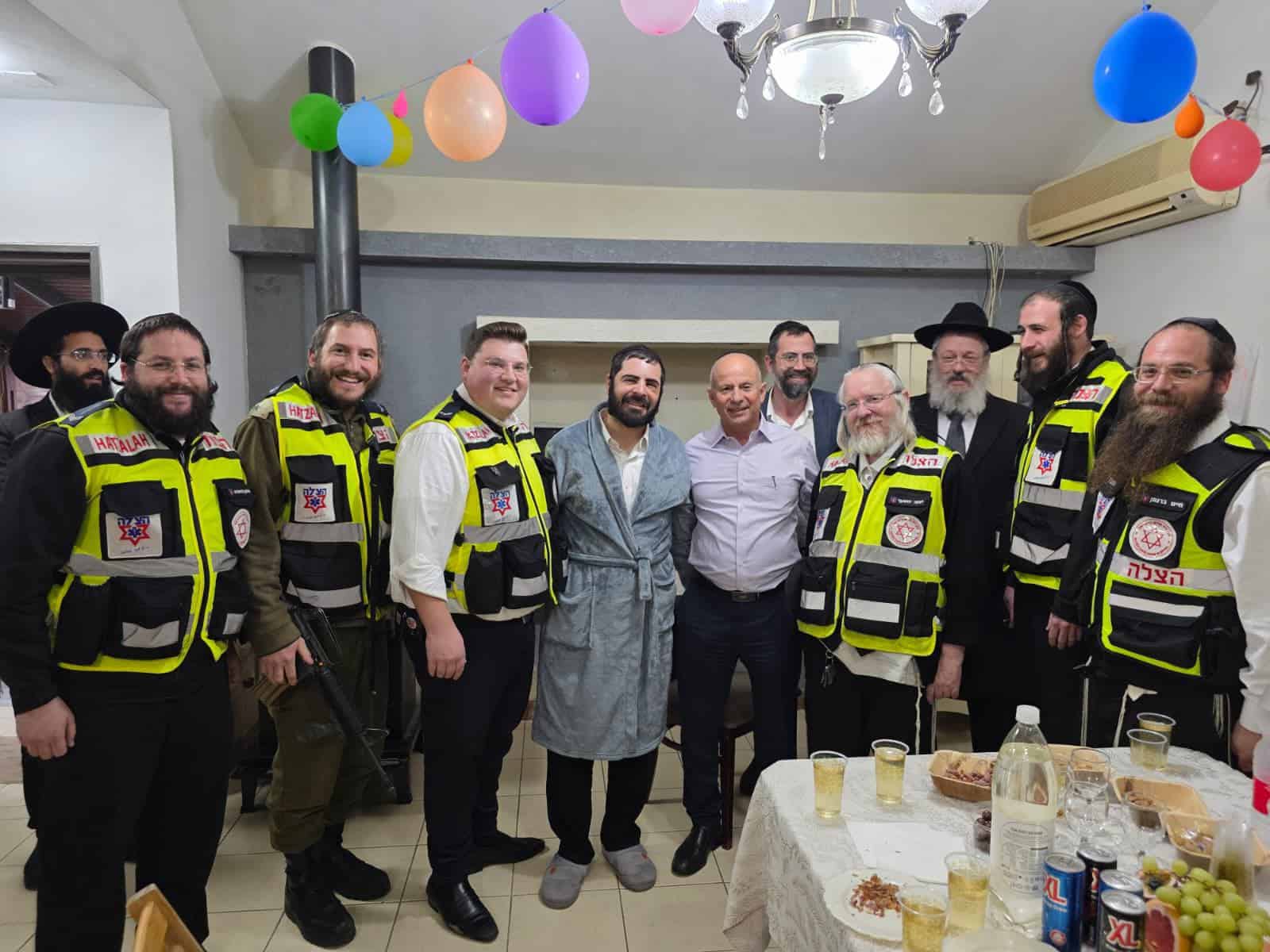 מתנדבי הצלה פגשו את הניצול מהפיגוע בעפולה